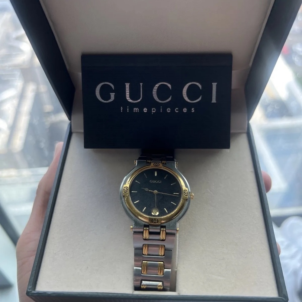gucci watch men used 9000g gold/silver
